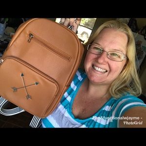 Meet your Posher, Jayme